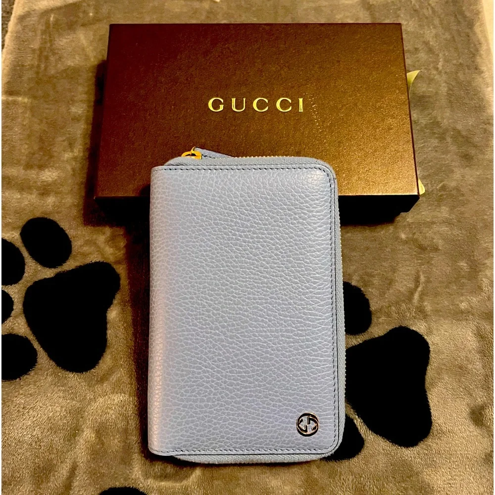 NIB Gucci multi card wallet - Picture 1 of 5